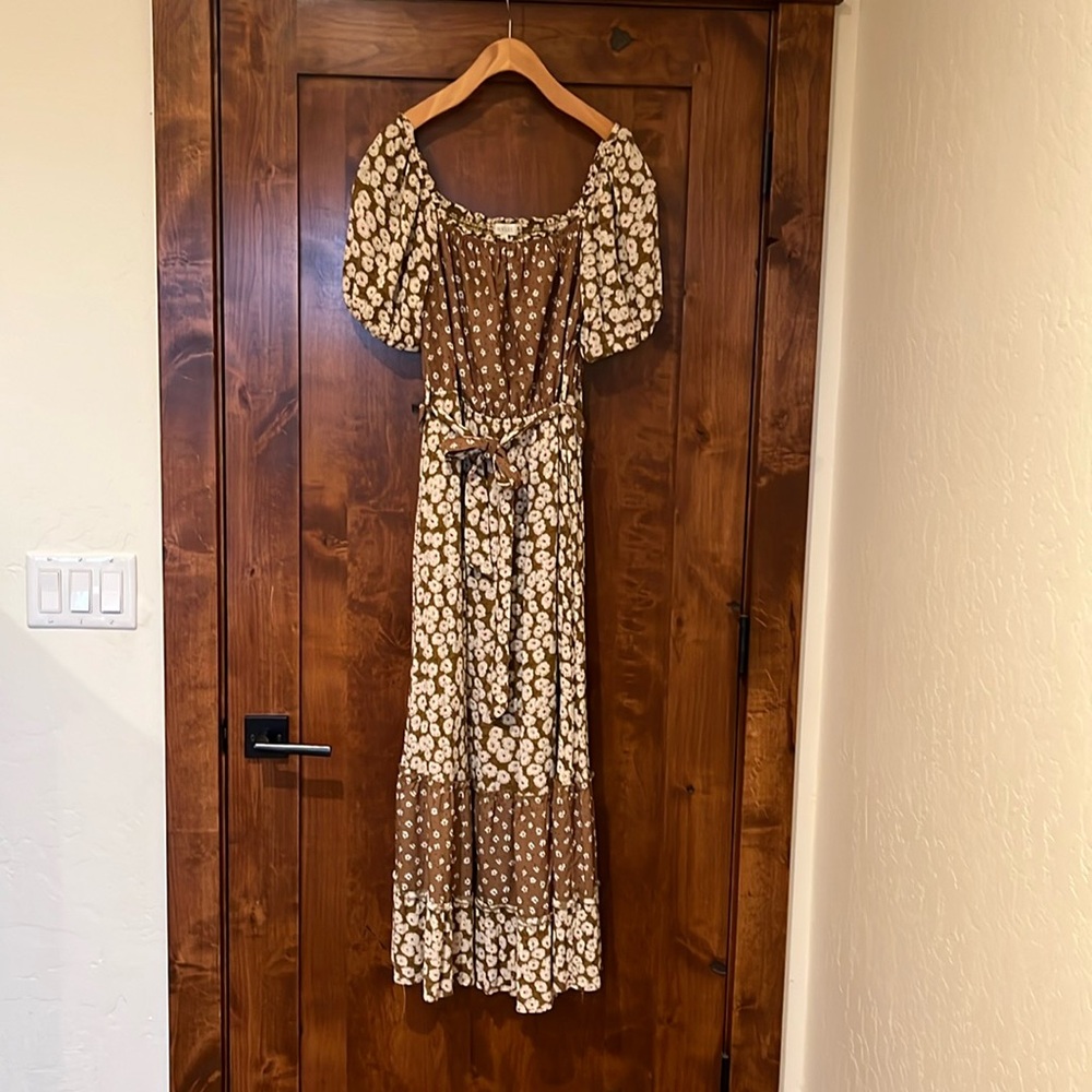 Roolee floral dress size medium